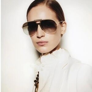 Victoria Beckham Gradient Pilot Sunglasses NWT $450